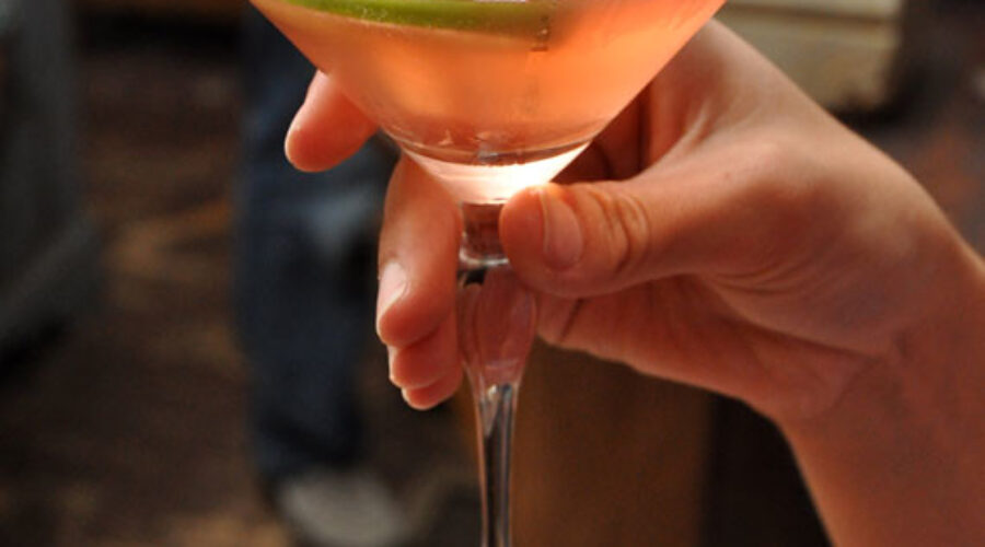 Nova Scotians can now order cocktails, mixed drinks from bars and restaurants with take-out