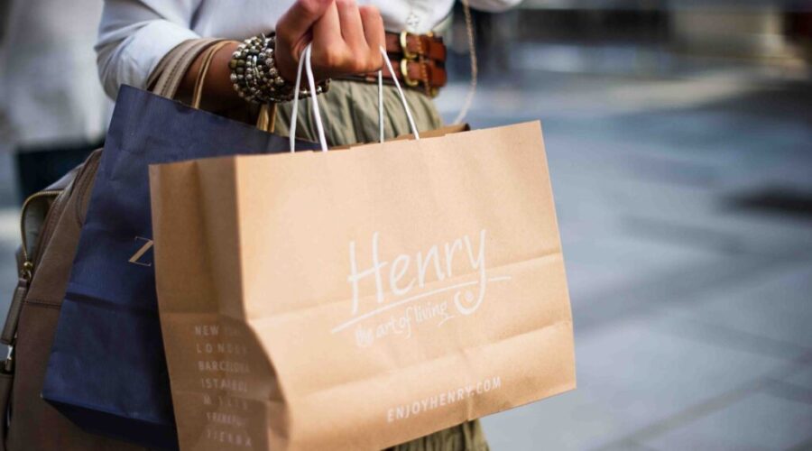 Supply Chain Issues Threaten Holiday Shopping