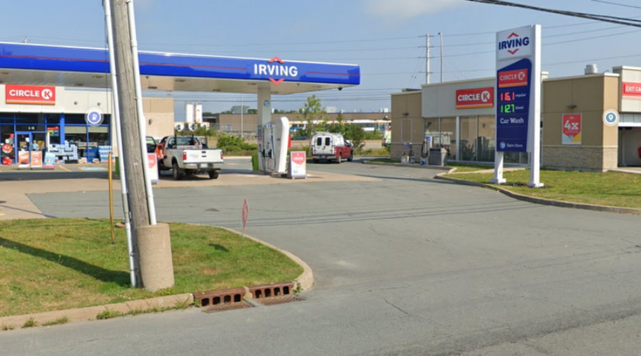 Police on the lookout after midnight knifepoint robbery in Dartmouth