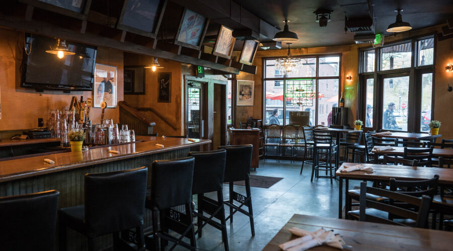 Many restaurants voluntarily closing doors to curb COVID spread