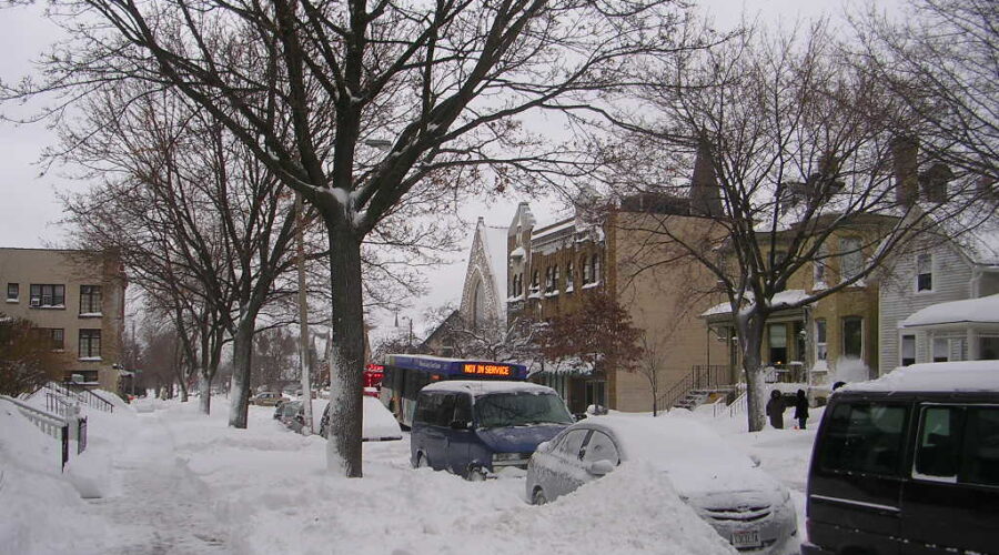 Halifax begins towing cars in the way of snow removal