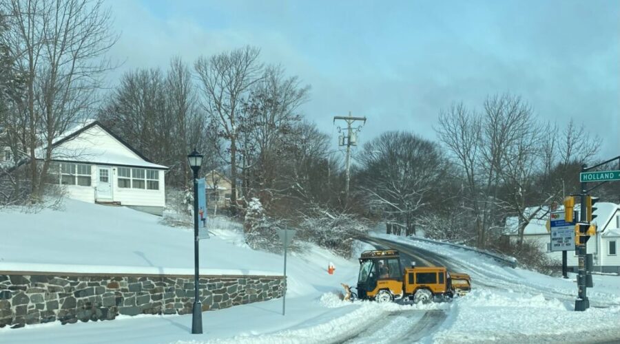 UPDATE 10:30 AM: City transit to operate on snow plan