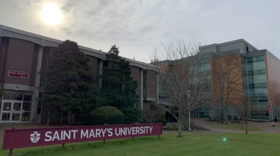 Halifax university to boot students from class if not vaccinated