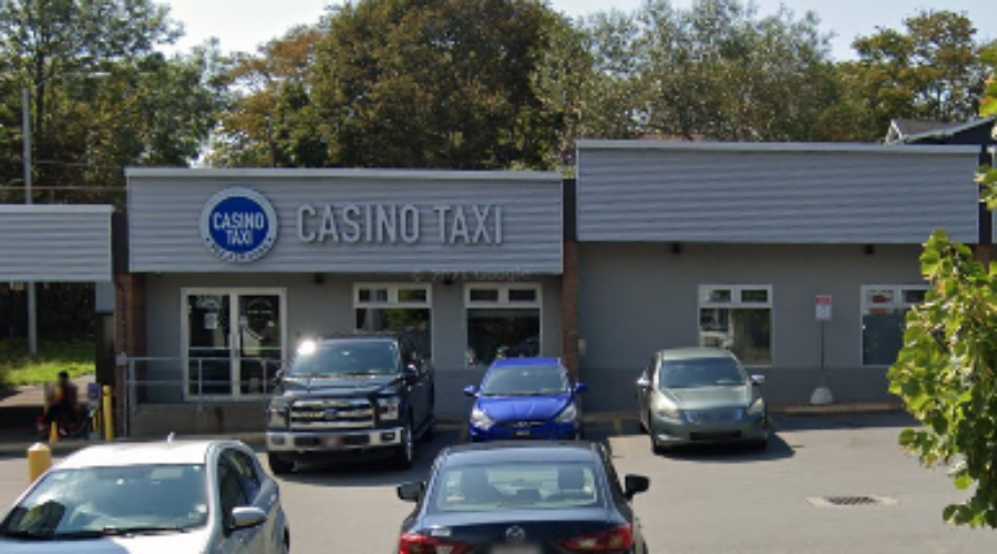 “We’re hanging on the edge of a cliff”, Halifax cab drivers feel fare increase is vital
