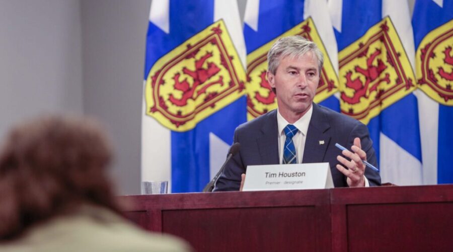 Poll: Houston is Canada’s most approved-of premier