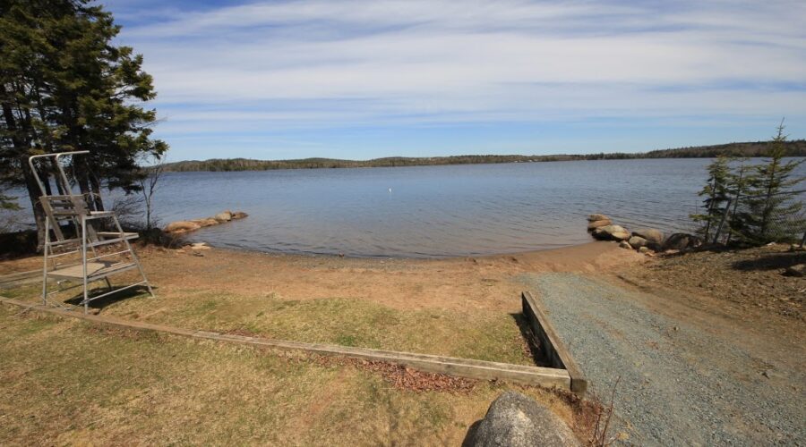 UPD: Pleasant Drive, Birch Cove Beaches closed to swimming due to bacteria