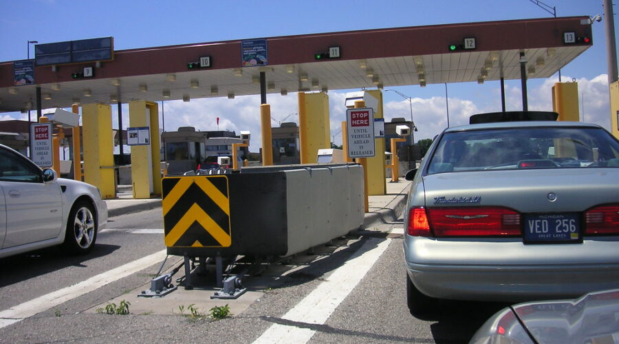 Republicans seek tighter border security
