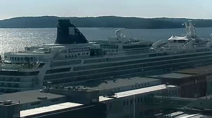 Norwegian Dawn cruise ship docked in Halifax over weekend, kicked off season