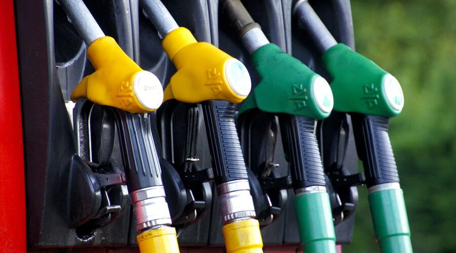 Carbon tax coming Saturday, Nova Scotia party leaders critical