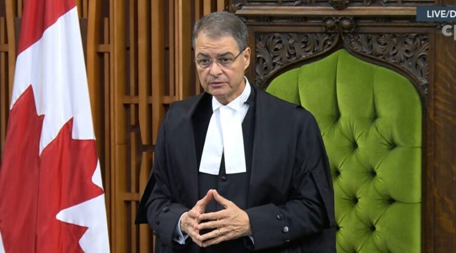 Speaker facing calls to resign