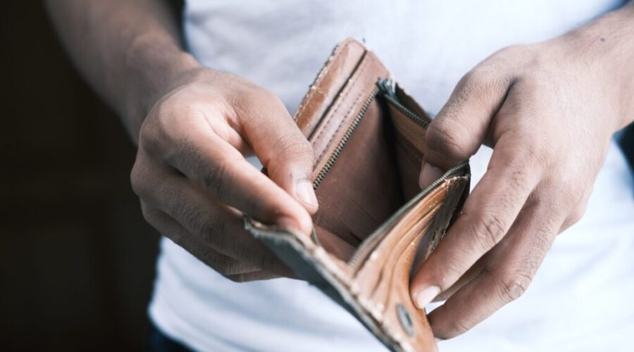 Atlantic Canadians concerned about ability to pay their debts