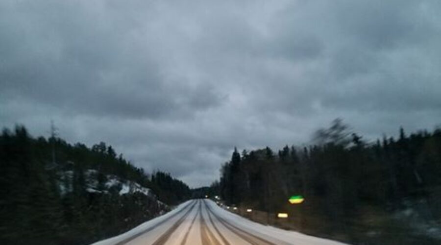Messy Monday storm leads to cancellations and power outages