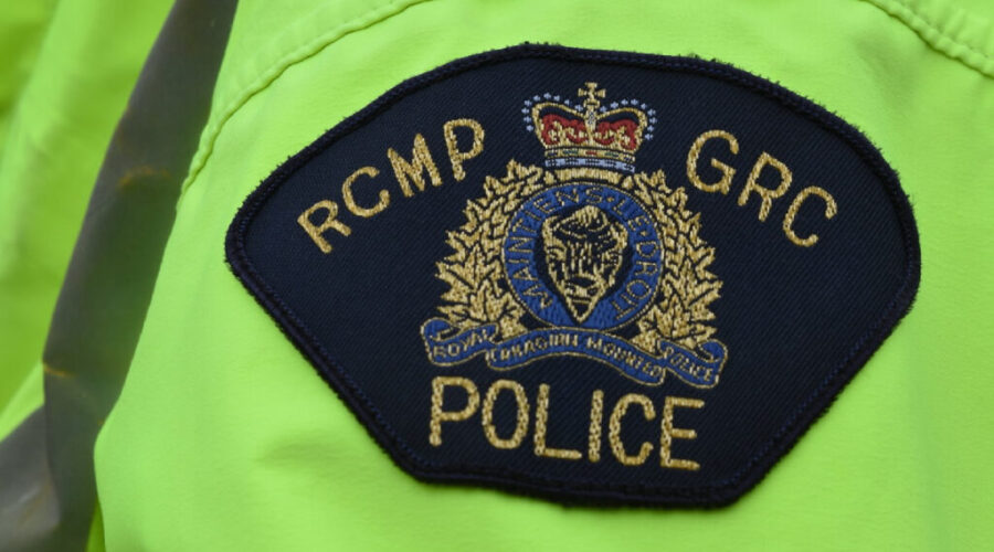 Robbery at Dartmouth bar with cash, wallets and cell phones stolen