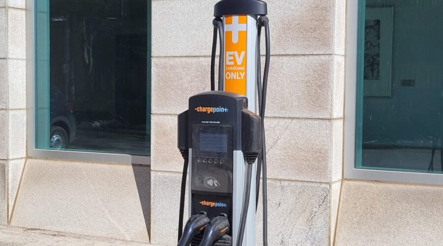 Ottawa to spend $980,000 on 56 EV charging stations around HRM