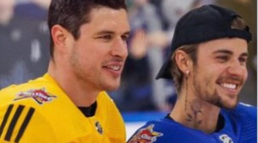 LOL: Did Justin Bieber Crop Nathan MacKinnon For A Pic With Sidney Crosby?