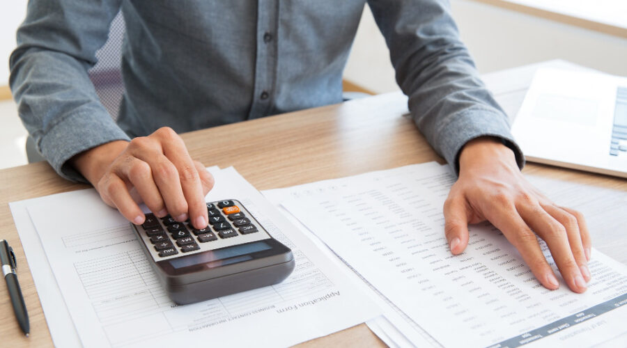 Income assistance to raise 2.5% to reflect inflation