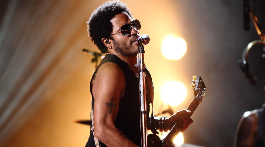 Lenny Kravitz Gets A Star On The Walk Of Fame