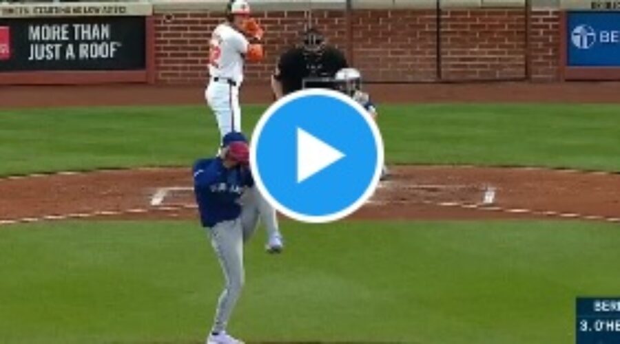 Blue Jays’ Dalton Varsho Brings It Back