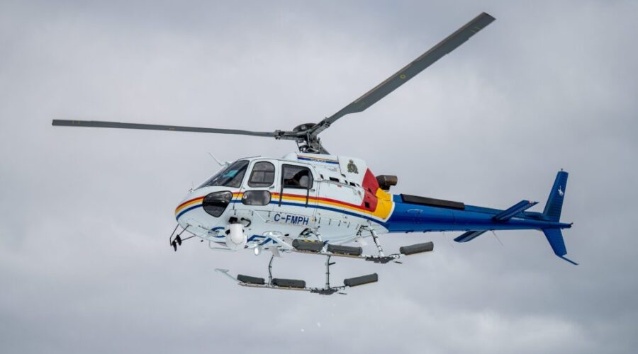 2 dead after boat flips in Annapolis County