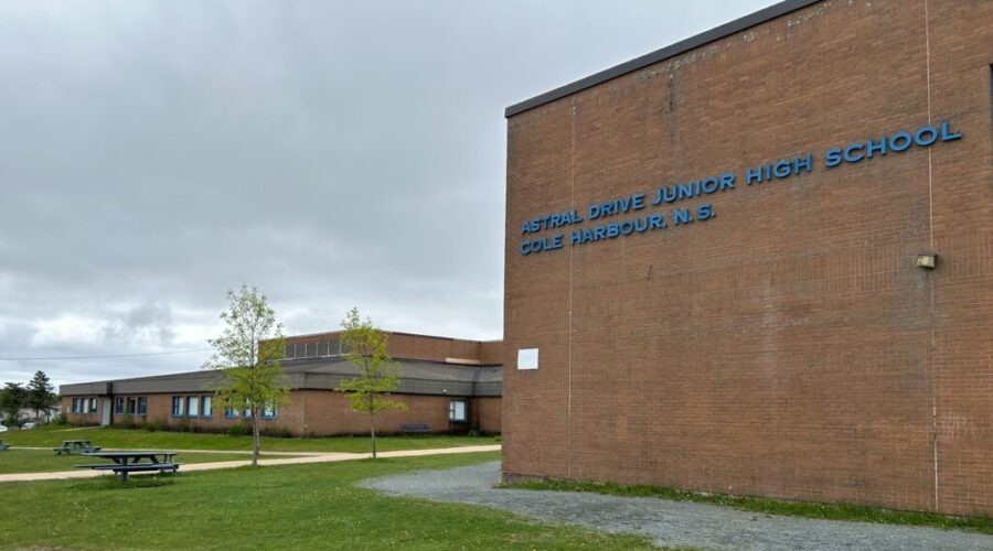 Junior high students in Cole Harbour can voice safety concerns with HRCE