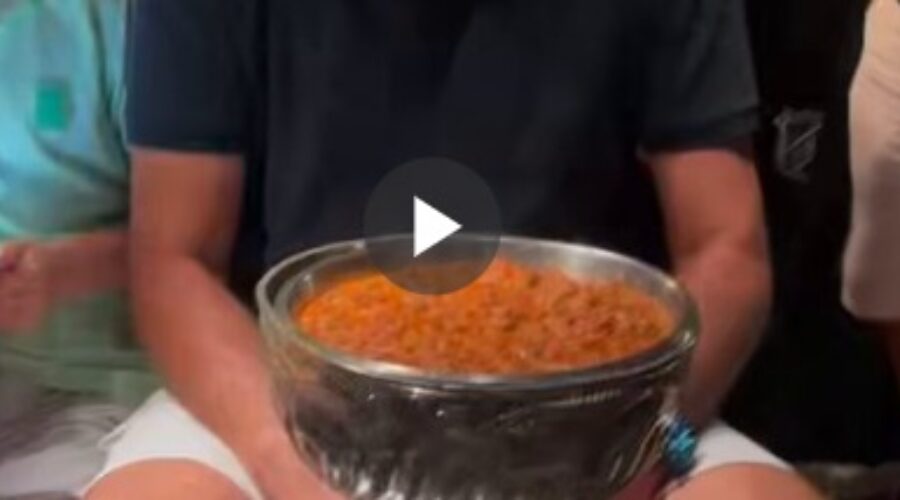 Roberto Luongo Eats Pasta Out Of The Cup