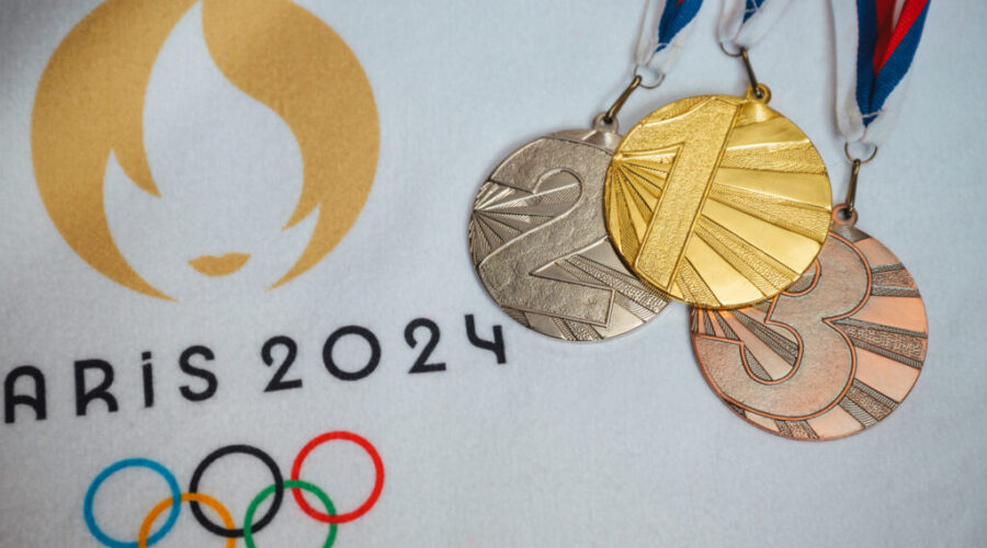 UPDATE: Rogers wins gold in women’s hammer throw at Paris Games