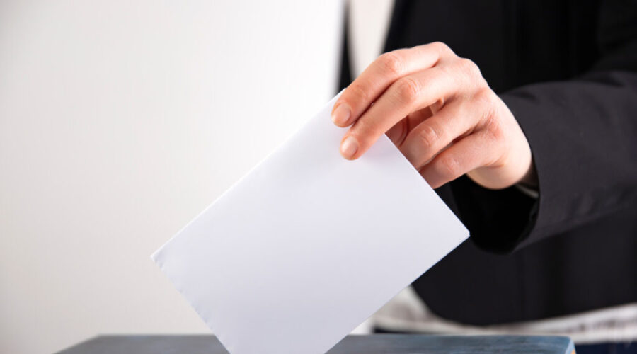 Poll finds Fillmore leads race for Halifax mayor