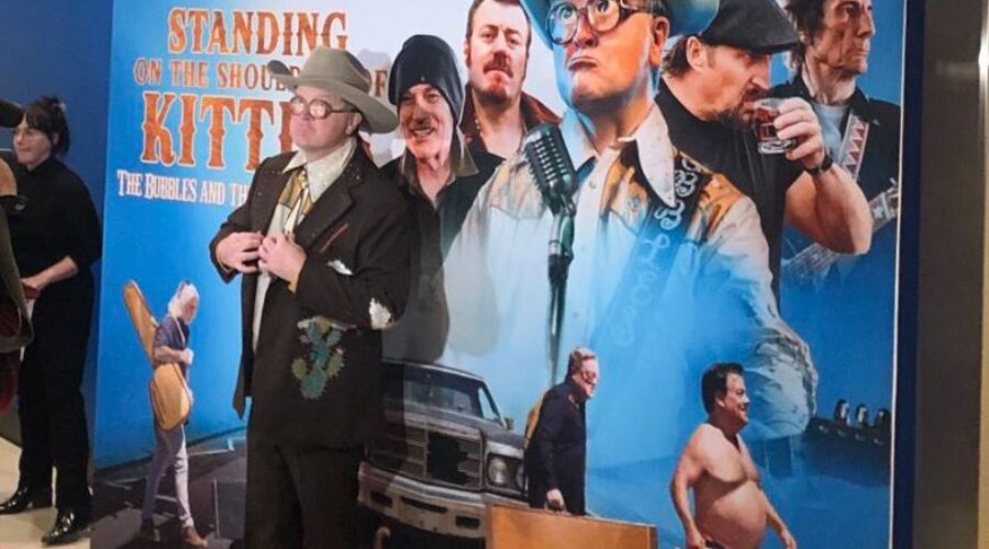 “Standing On The Shoulders Of Kitties” Canadian Premiere