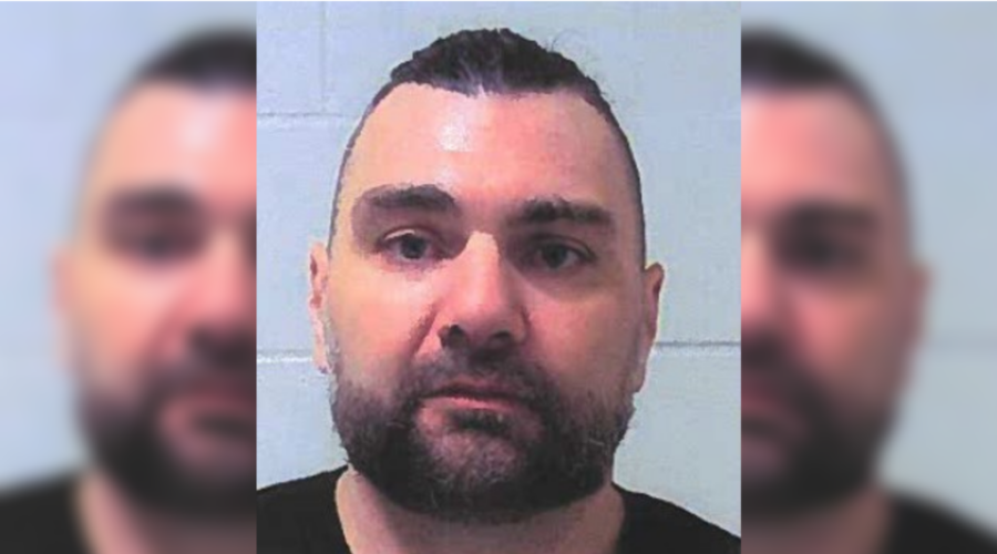 Southwestern N.S man wanted on arrest warrants
