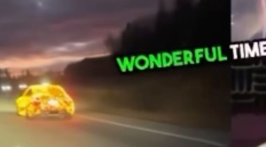 Did You See The Crazy Looking Christmas Car On The 102?!