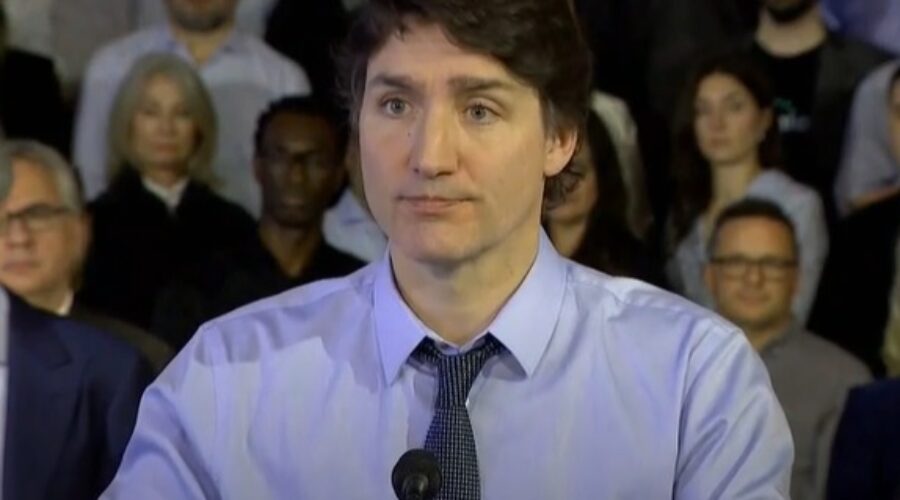 Federal cabinet shuffle coming later today