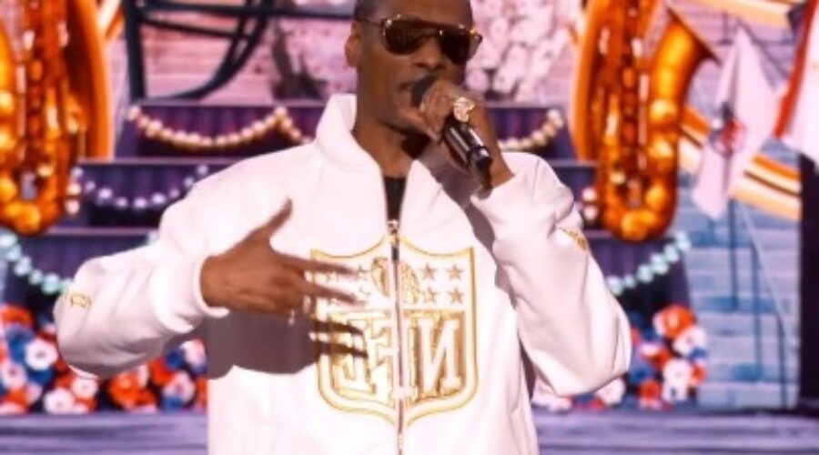 FUNNY: Snoop Dogg Puts Bill Belichick On Blast