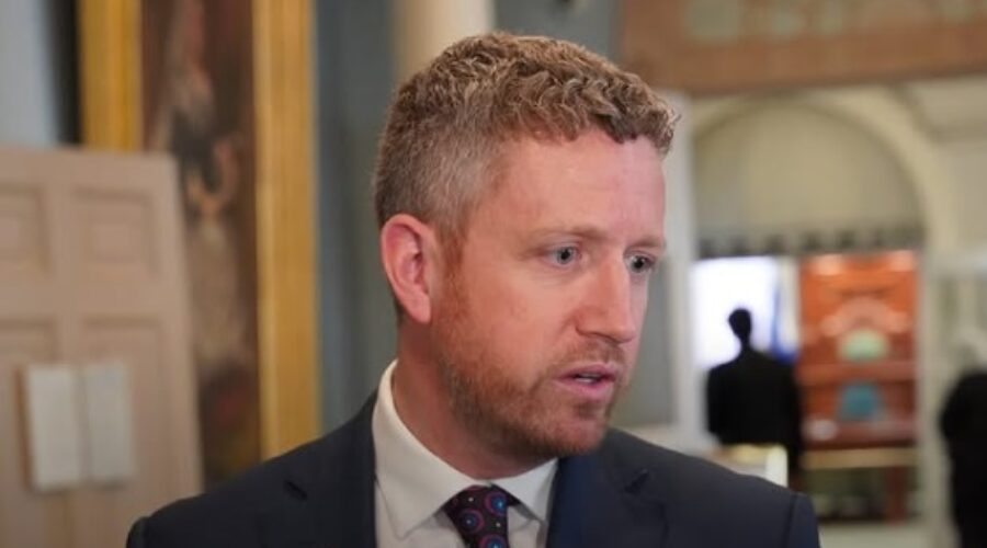 Former NS Premier Tables Bill To Eliminate DST
