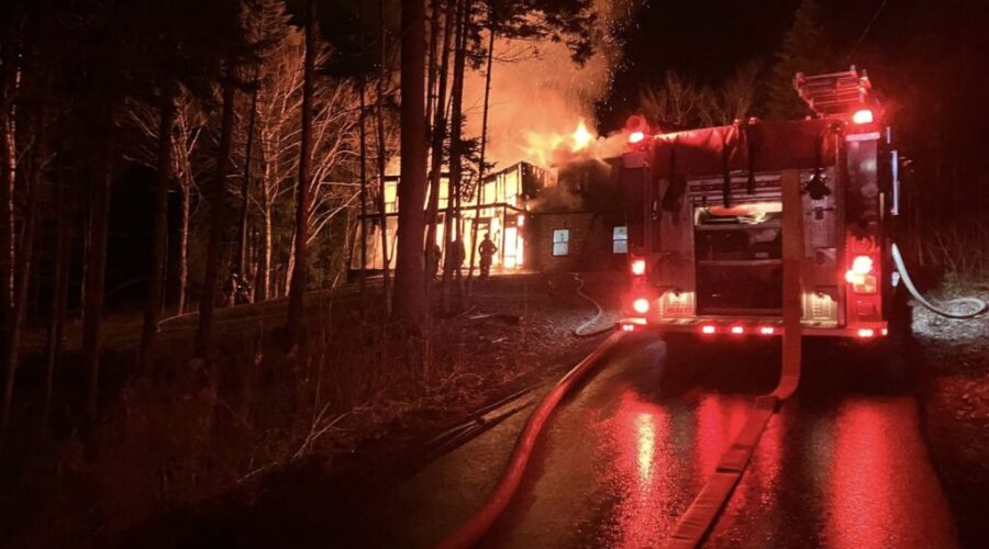 Middle Sackville home destroyed in early morning fire