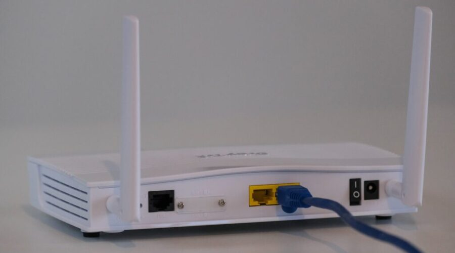 Internet down for Bell customers across Atlantic, Central Canada