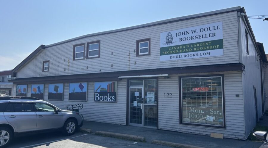 Community helps Dartmouth used bookstore stay open