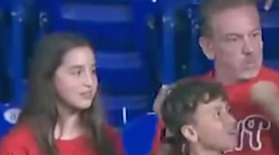 WHO IS RIGHT? ‘Phillies Karen’ Berates Father-Son Duo After Scooping Homerun Ball