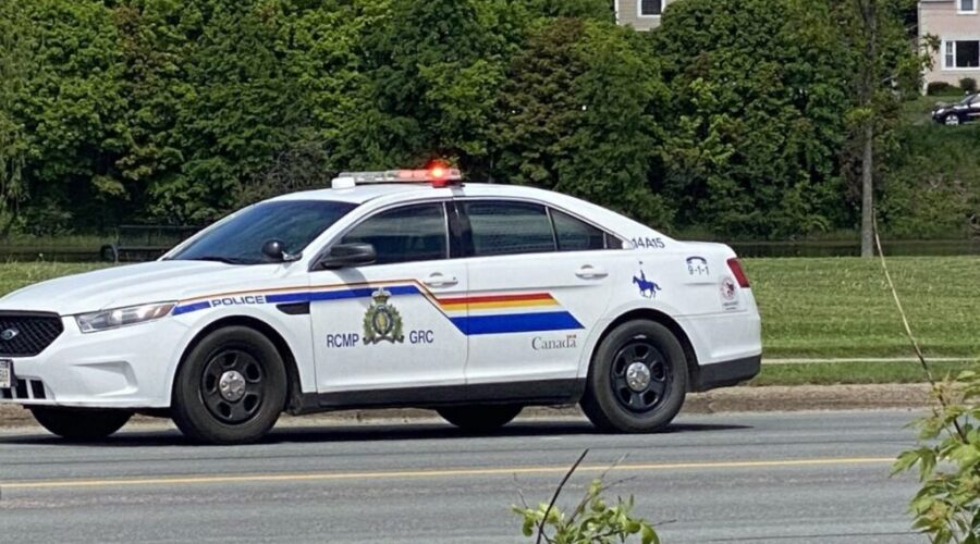 18-year-old charged with impaired driving, bribery after Bi-Hi crash