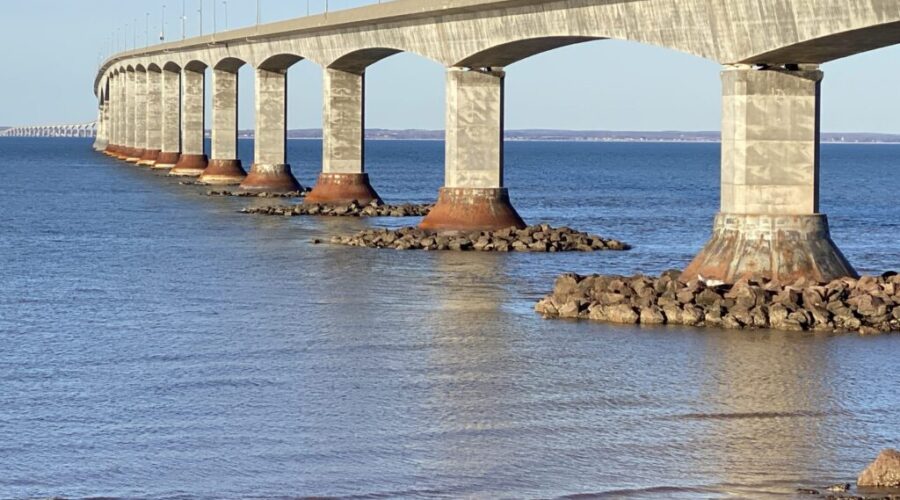 Confederation Bridge reopens after crash