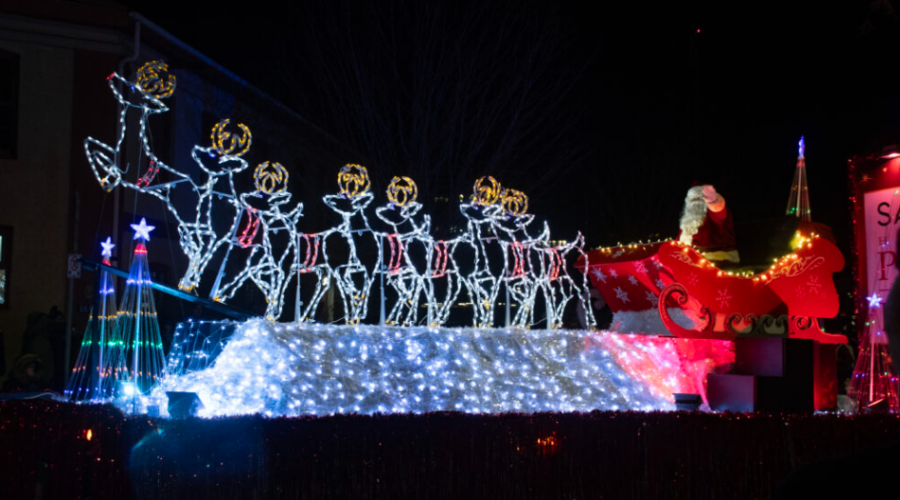 Annual Holiday Parade lights up downtown this weekend