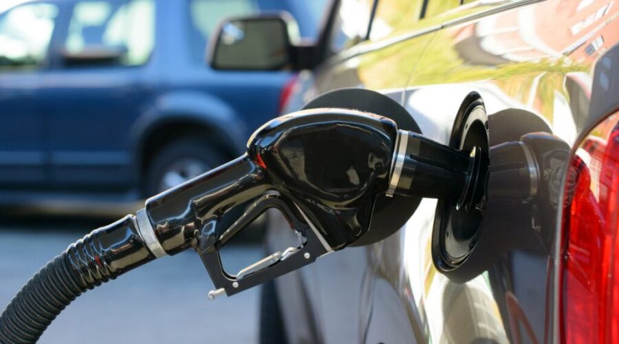 Gas to go up 9.3 cents at midnight; sources