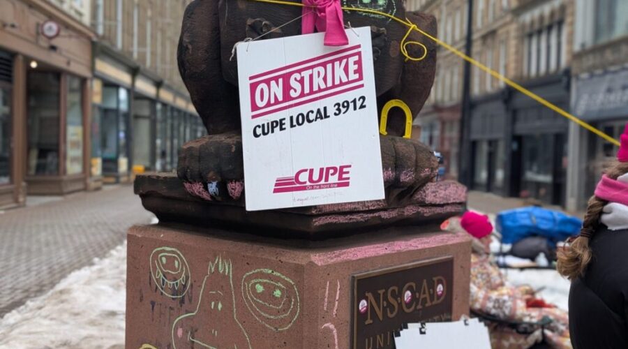 NSCAD strikes, union says wages have not increased since 1984
