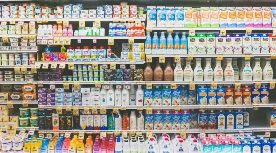 Milk prices rise over 5% across Canada, new report finds