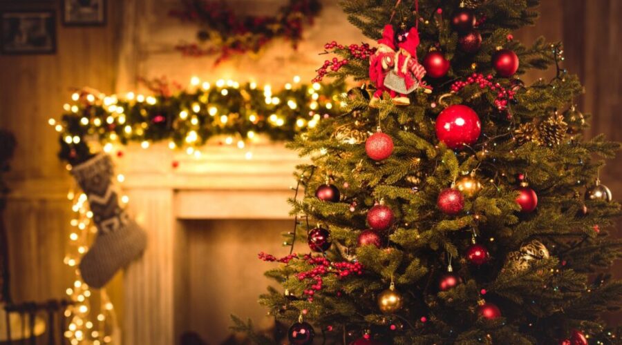 Holiday Decorating HACKS!