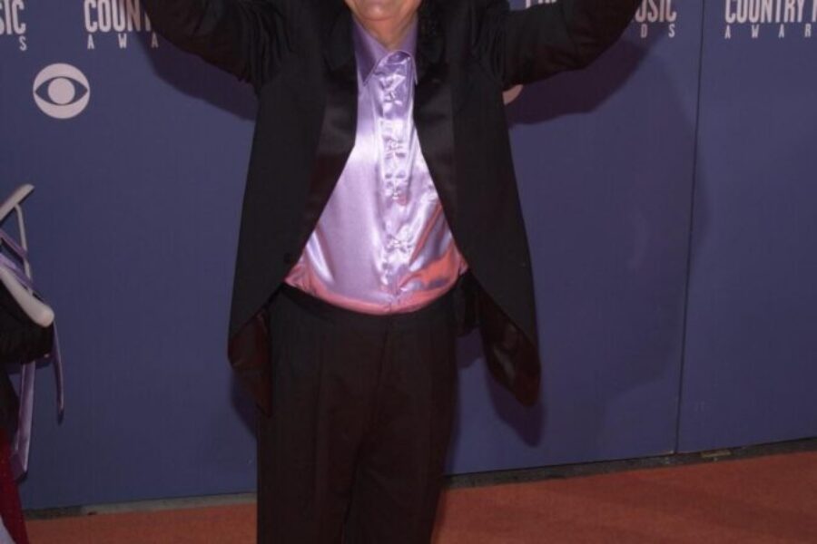 Tonight the Grand Ole Opry Celebrates a Country Legend
