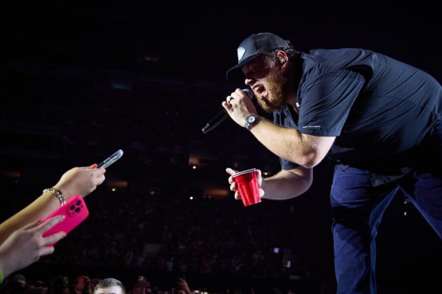Yup, this is Luke Combs’ go-to Karaoke Jam!
