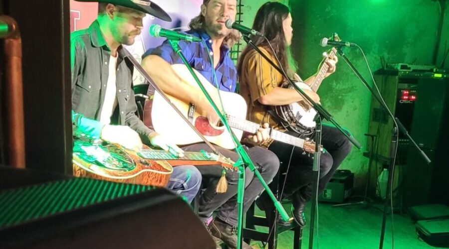 Another Great Hot Country Hangout with Tim and the Glory Boys