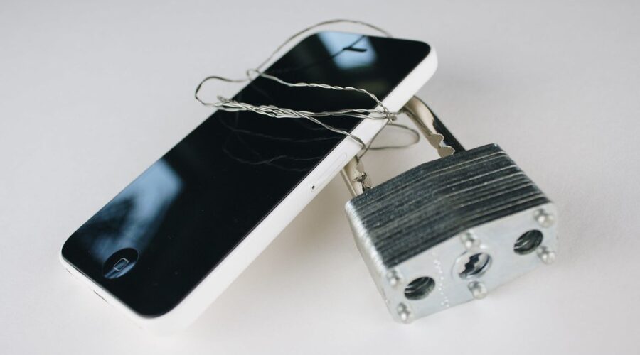 Apple users warned about new IPhone update