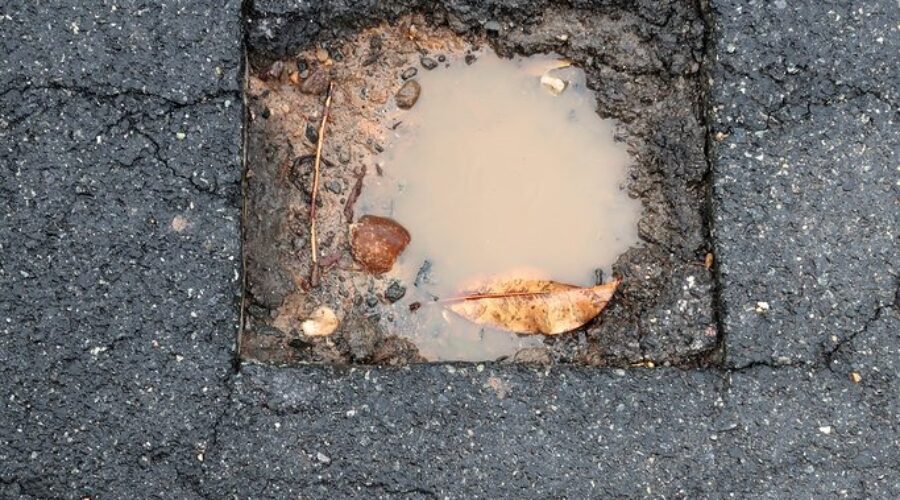 Potholes are no problem for the Python 5000