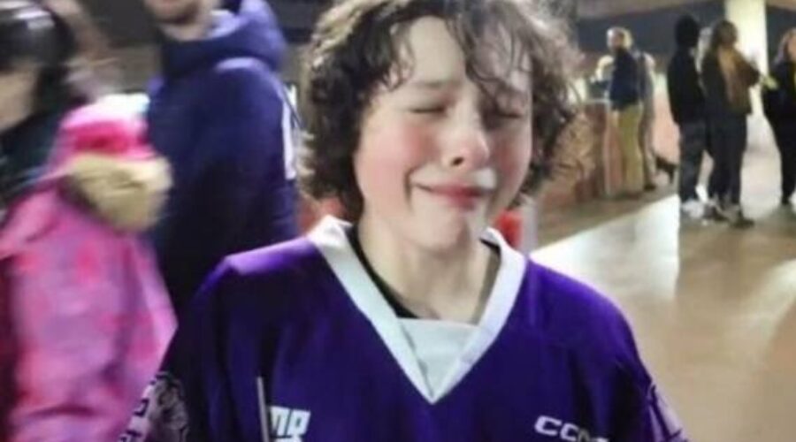 Logan Crosby’s # 1 Fan Gets Mooseheads Game Puck
